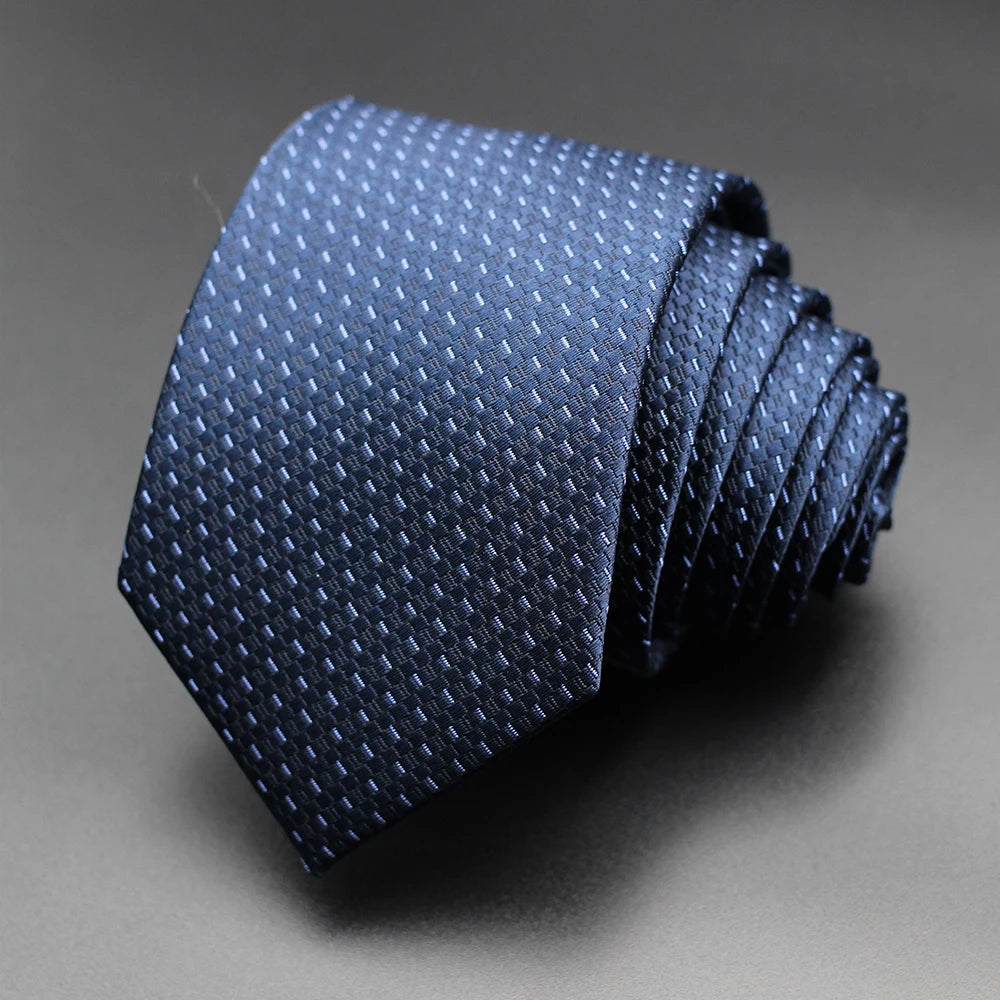 Cravate homme à pois, style élégant – CLEVI Paris