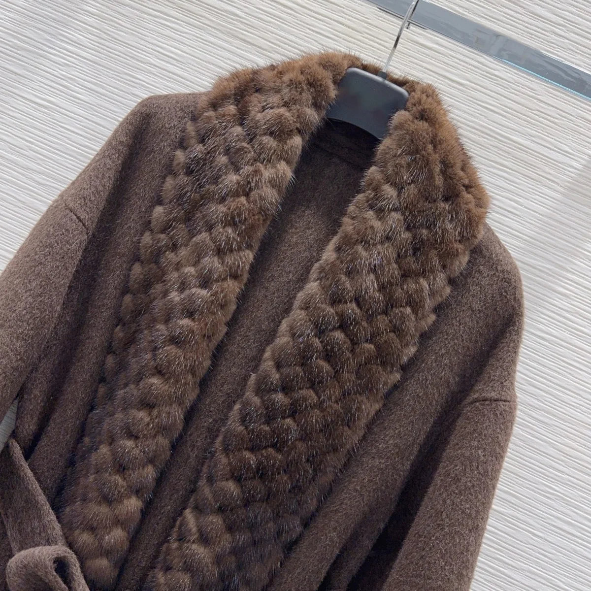 Manteau femme ceinturé à col châle – CLEVI Paris