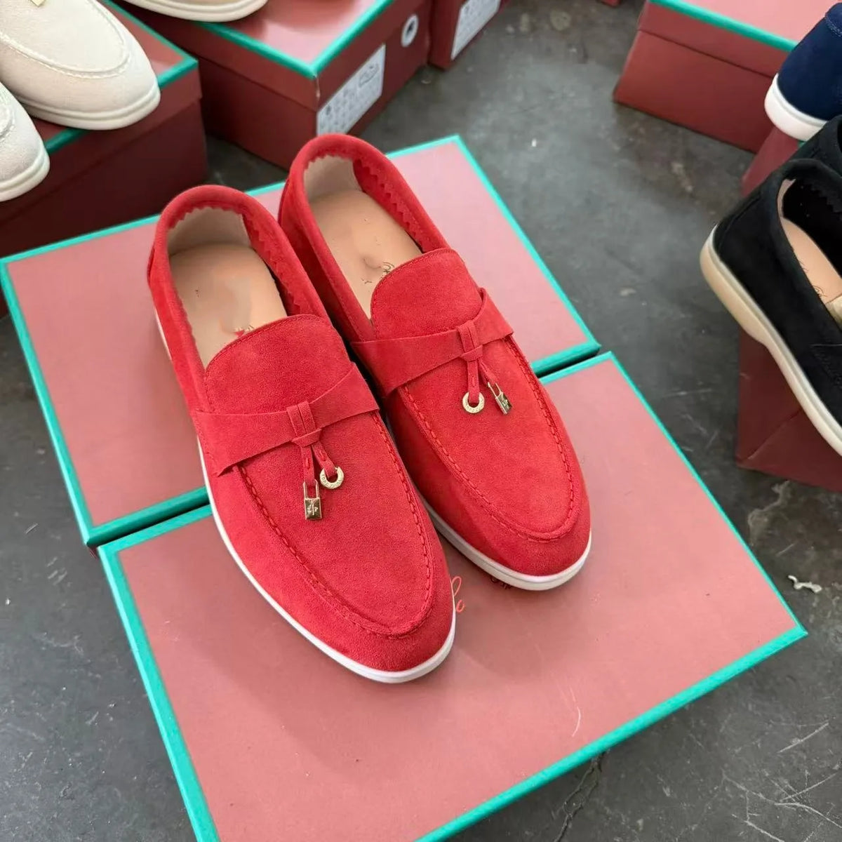 Mocassins unisexes en microfibre – CLEVI Paris