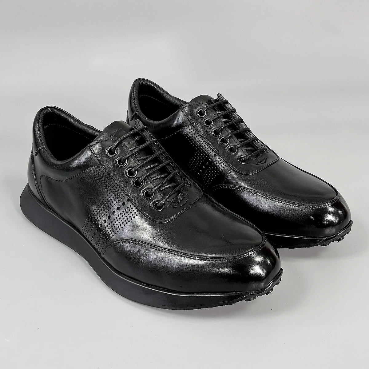 Sneakers en cuir à motif brogue pour homme – CLEVI Paris