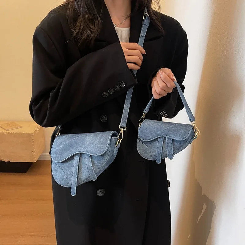 Sac bandoulière femme forme selle – CLEVI Paris