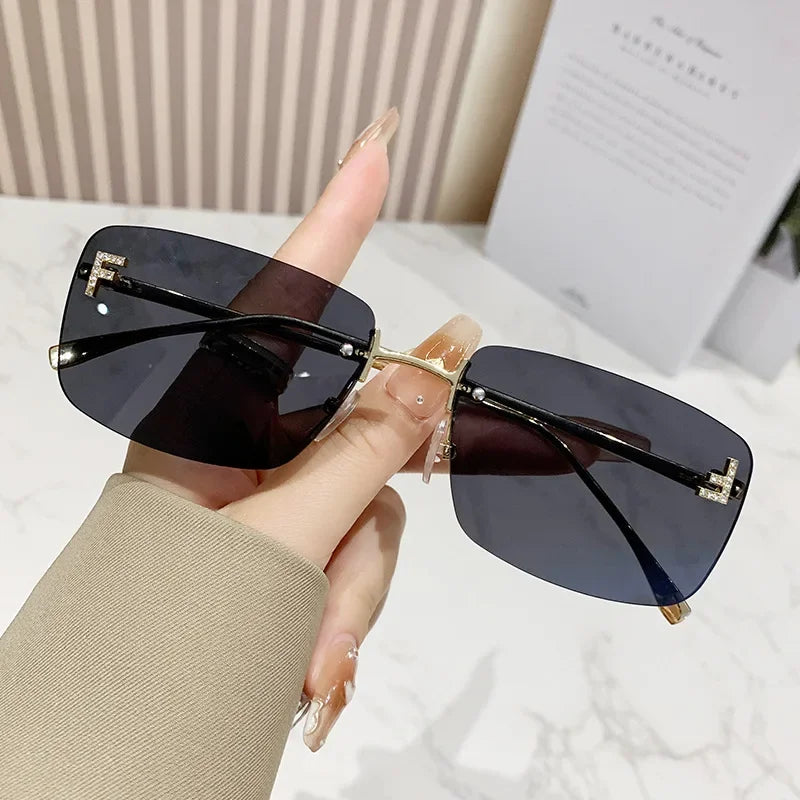 Lunettes de soleil femme QVQV sans monture – CLEVI Paris