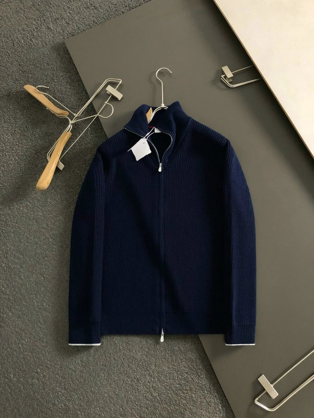Cardigan homme zippé à col montant – CLEVI Paris