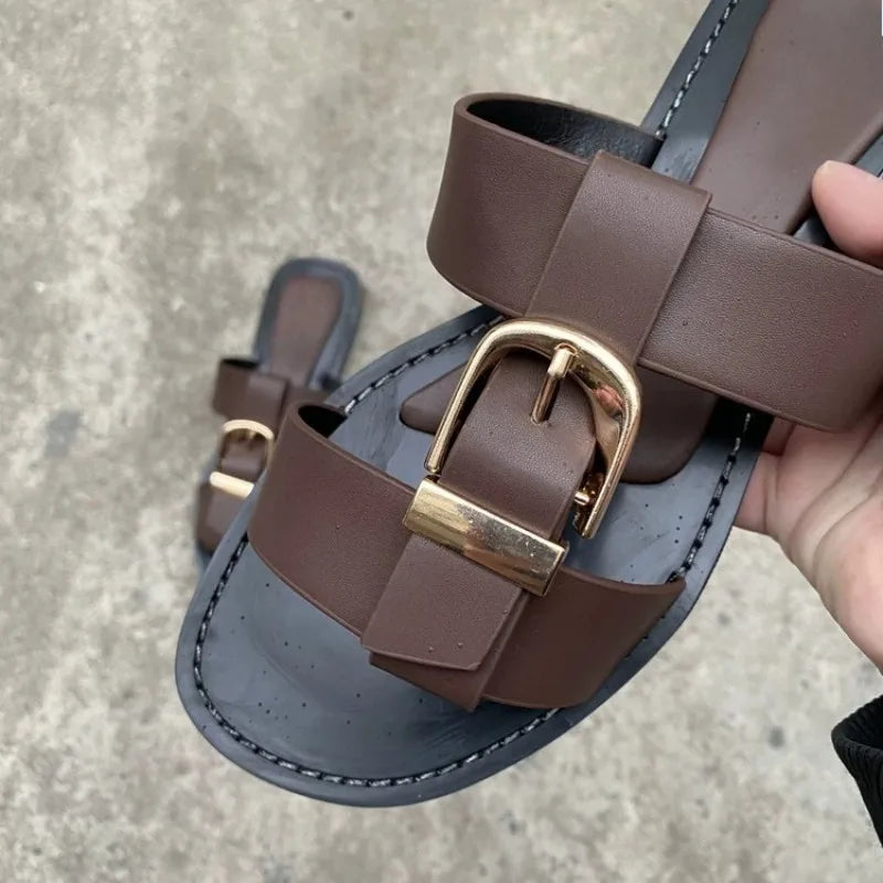 Sandales femme marron à deux brides – CLEVI Paris