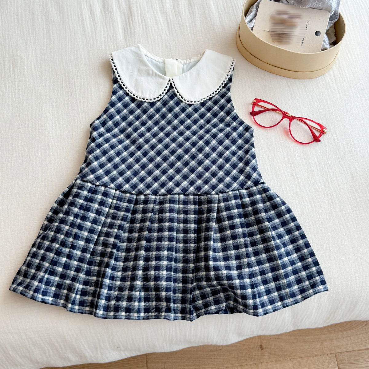 Ensemble fille bleu pull et robe à carreaux – CLEVI Paris