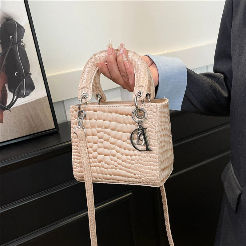 Sac Bandoulière Femme PU Luxe Style Messenger Classique 5 Coloris – CLEVI Paris