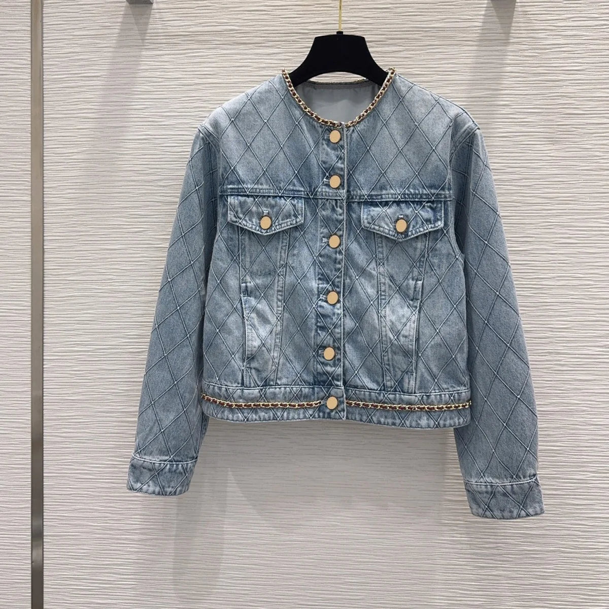 Veste en jean femme à détails chaîne – CLEVI Paris