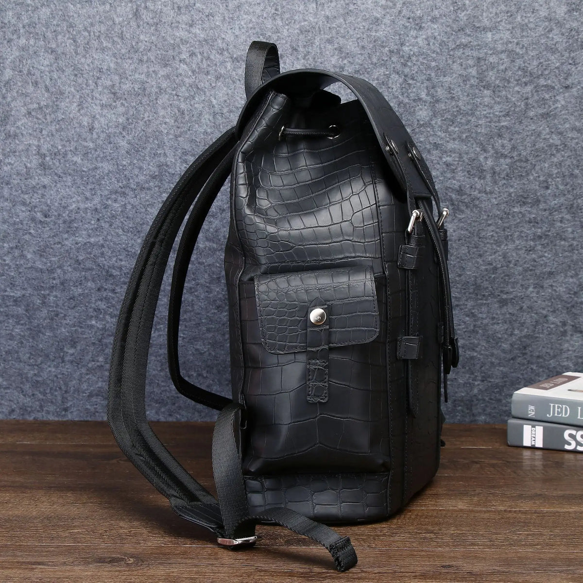 Sac à Dos Cuir Vachette Motif Crocodile Homme Laptop – CLEVI Paris