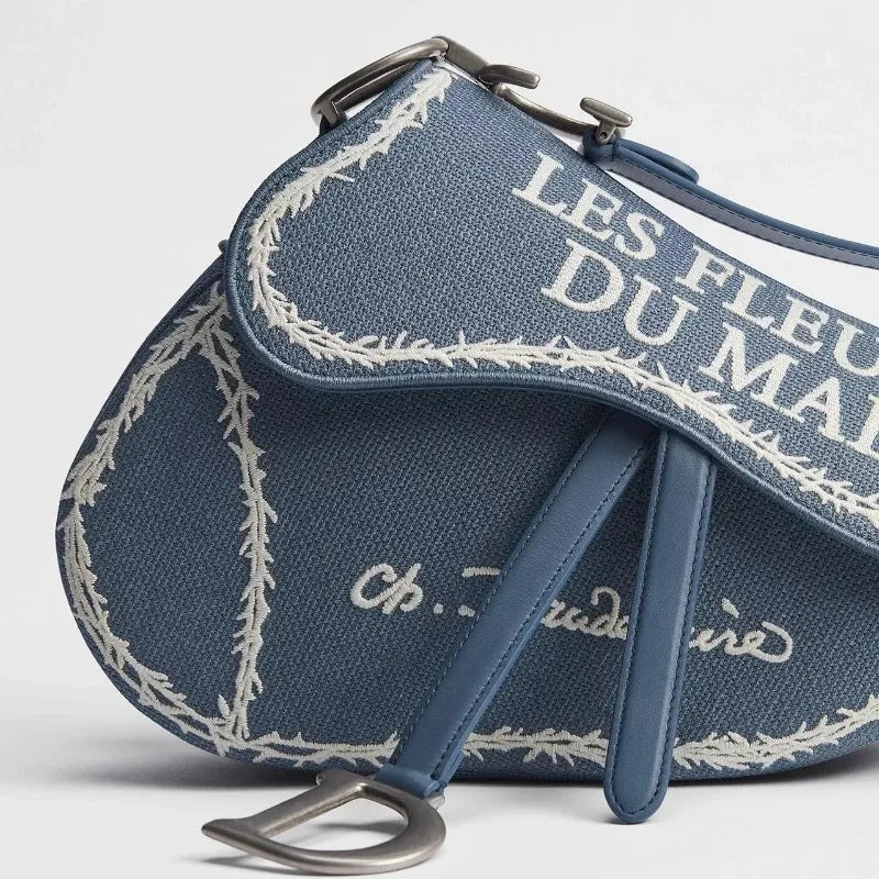 Sac de Selle Femme Coton Broderie Bleu & Blanc Motif Livre Bandoulière – CLEVI Paris