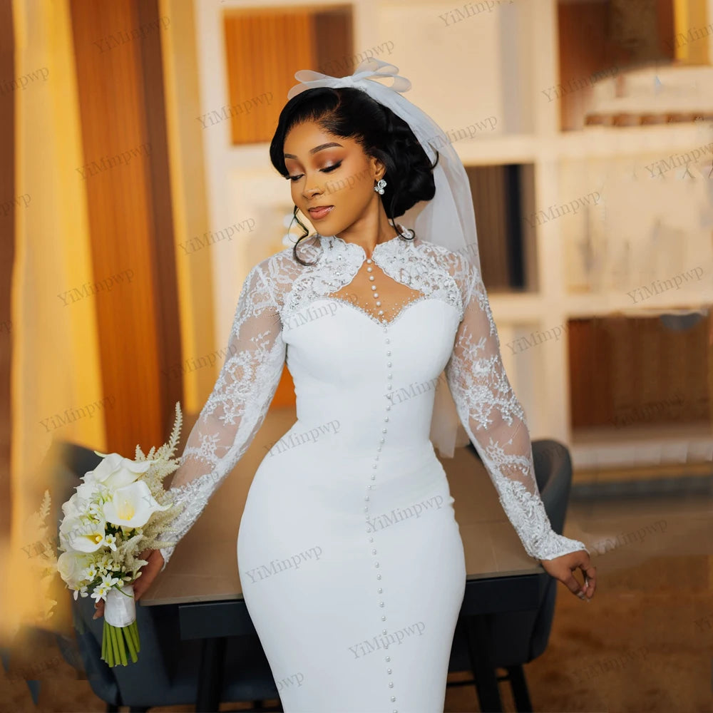 Robe de mariée civile en satin – CLEVI Paris