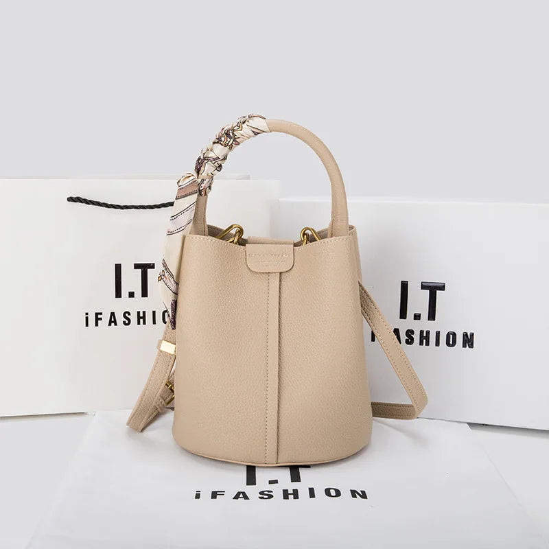 Sac à main femme en cuir véritable – CLEVI Paris