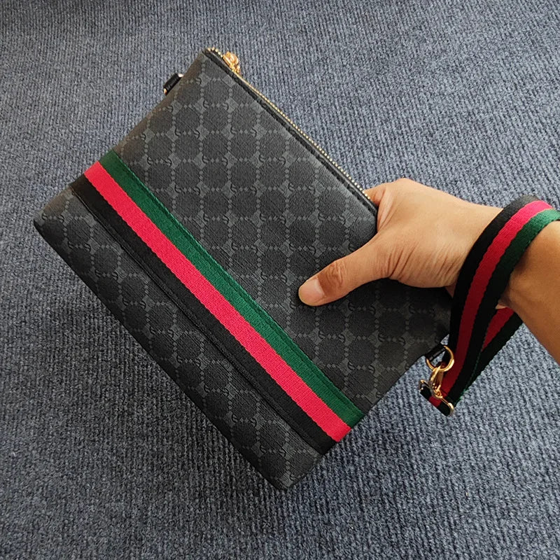 Pochette unisexe zippée en PVC S et M – CLEVI Paris