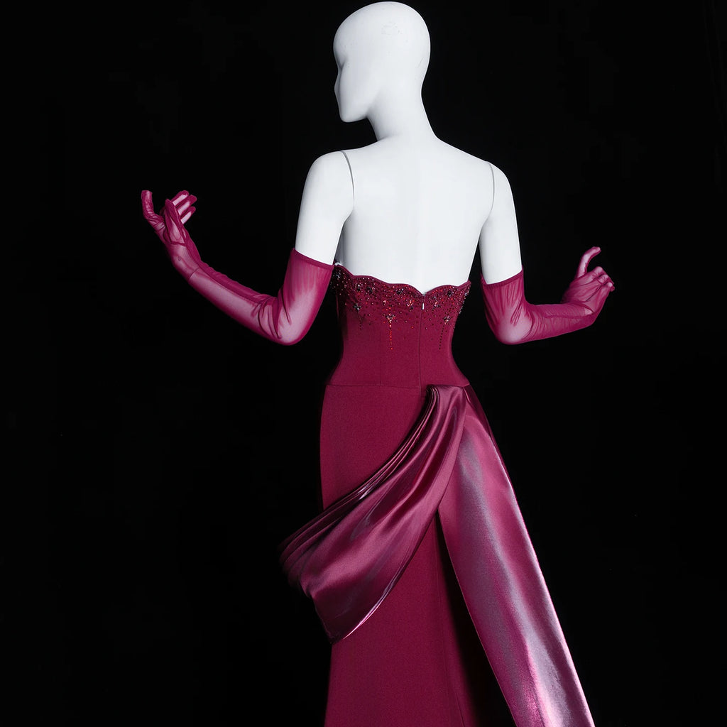 Robe de gala bustier perlée avec gants – CLEVI Paris