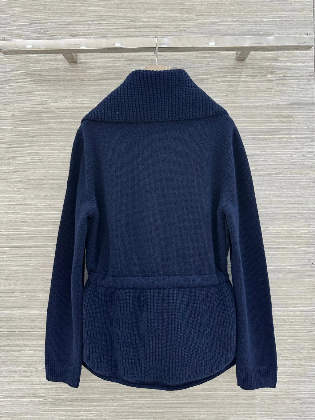 Veste femme en maille et duvet zippée – CLEVI Paris