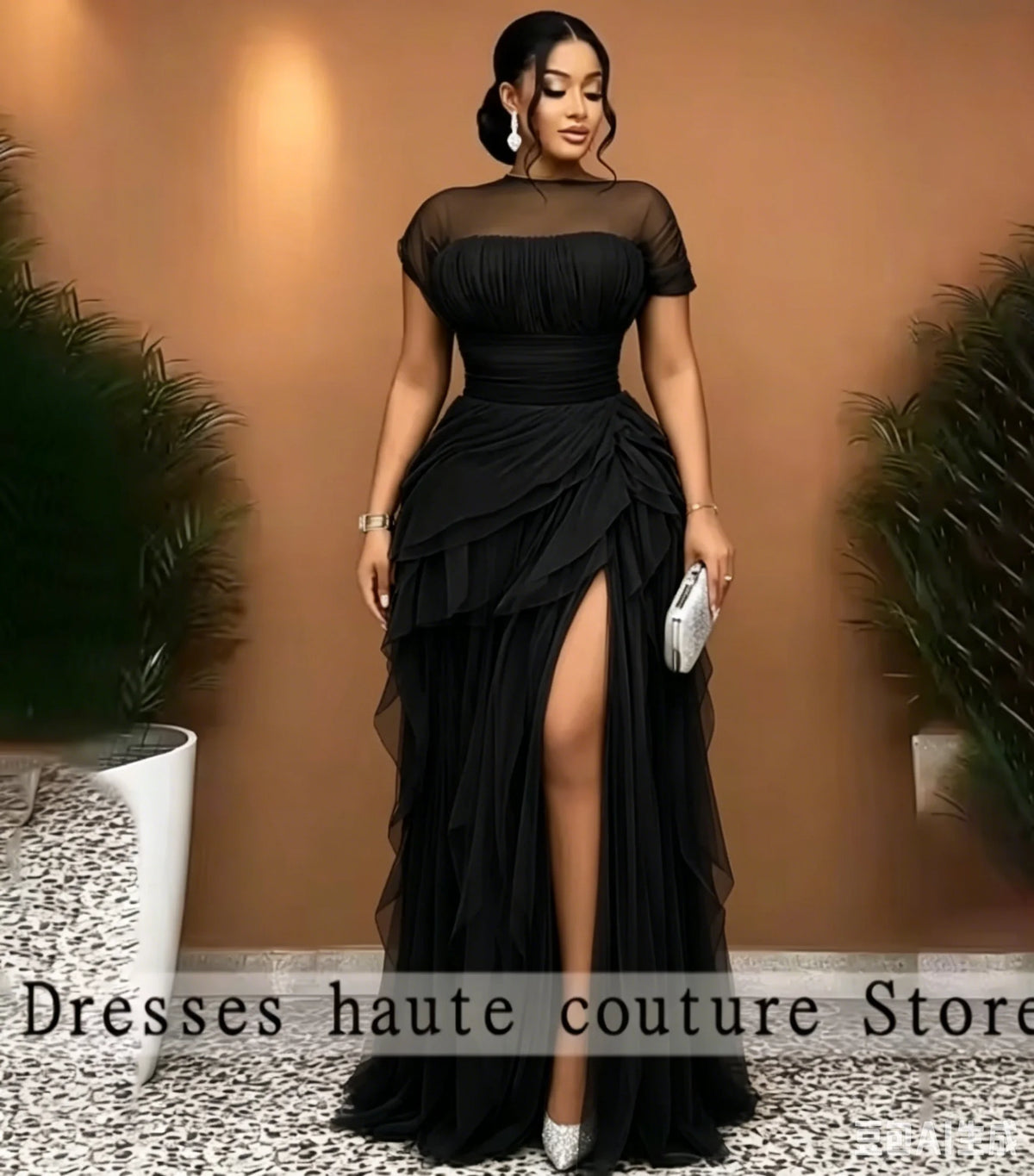 Robe de soirée longue étagée en dentelle – CLEVI Paris