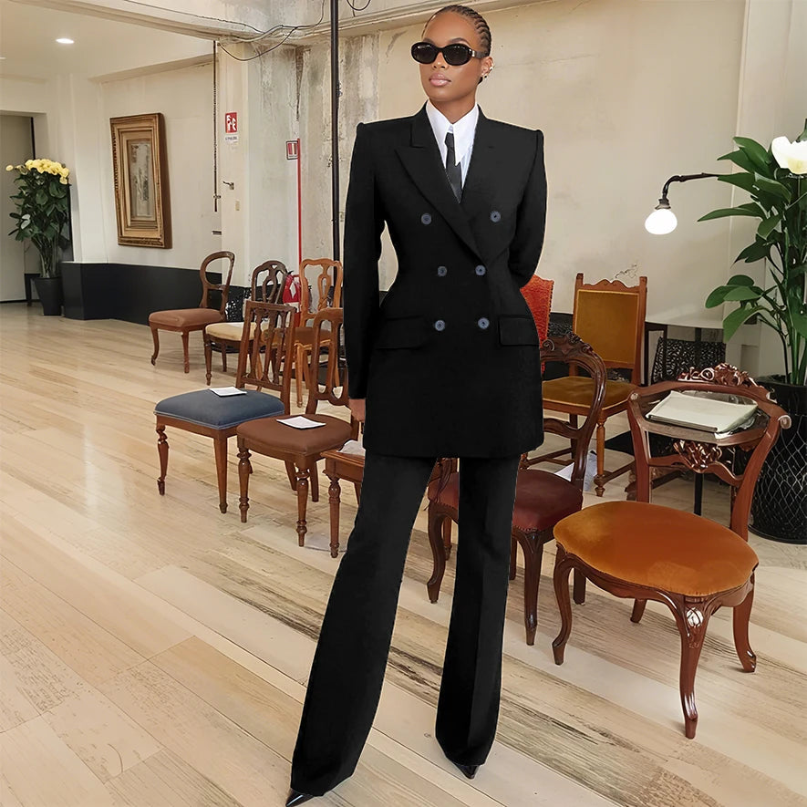 Tailleur femme blazer et pantalon évasé – CLEVI Paris
