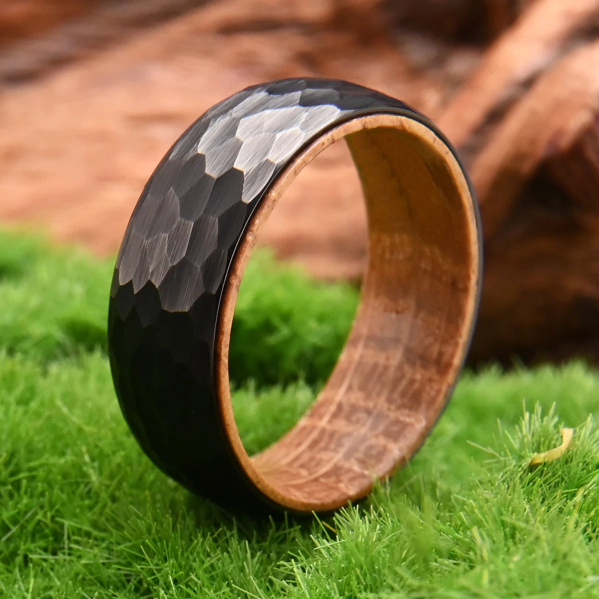 Bague Homme en Tungstène et Bois Noir 8 mm – CLEVI Paris
