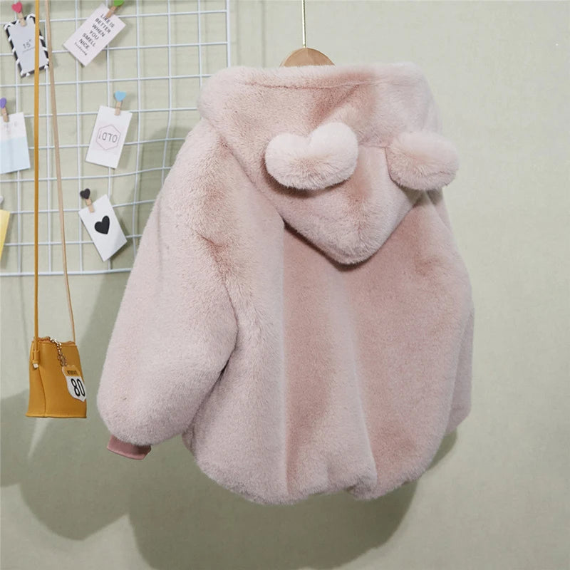Veste enfant fausse fourrure à capuche – CLEVI Paris