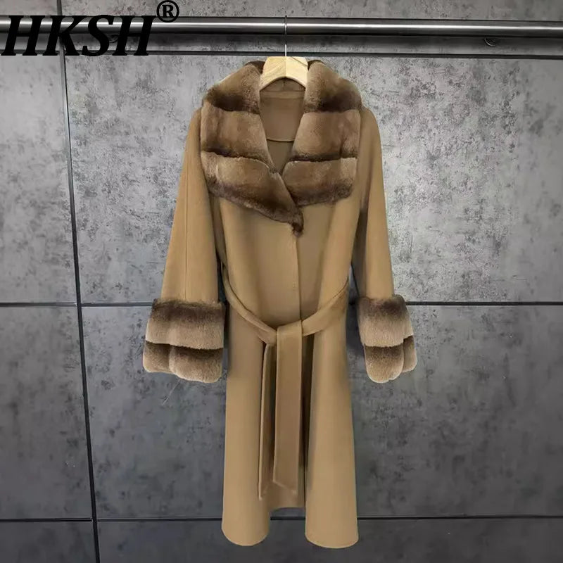 Manteau long femme ceinturé à grand col – CLEVI Paris