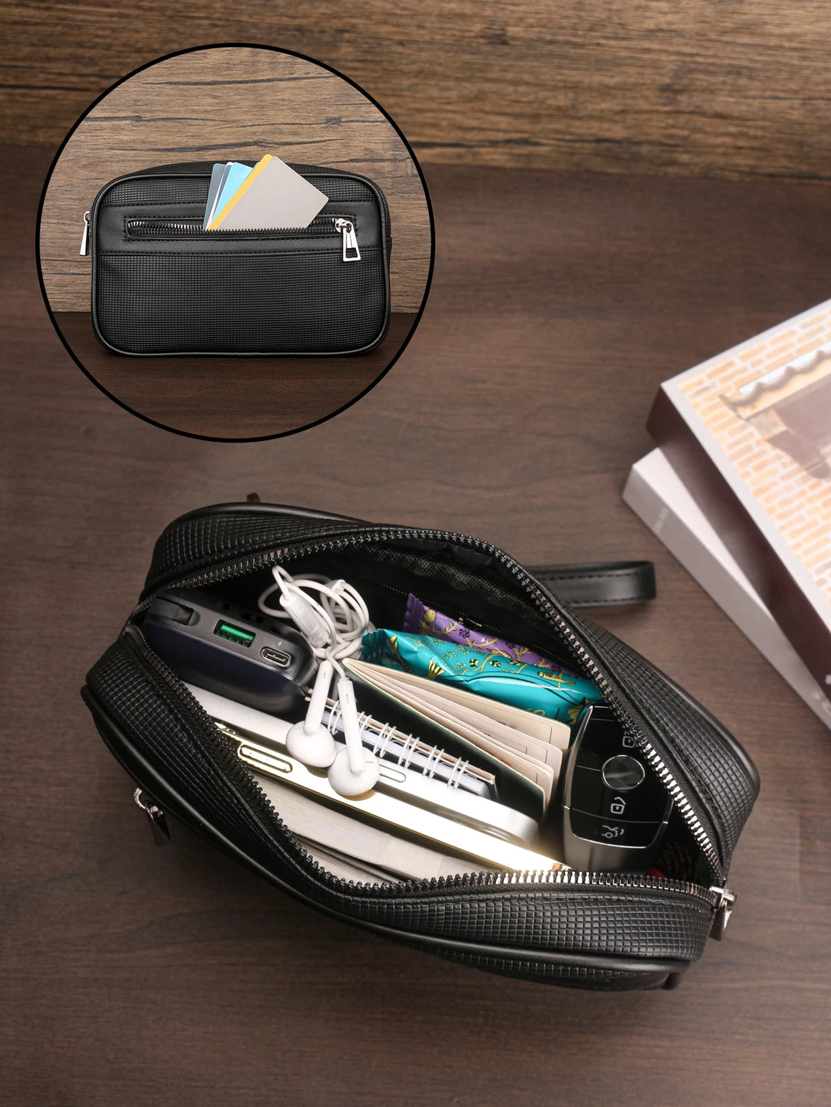 Pochette noire minimaliste KAIDUCH – CLEVI Paris