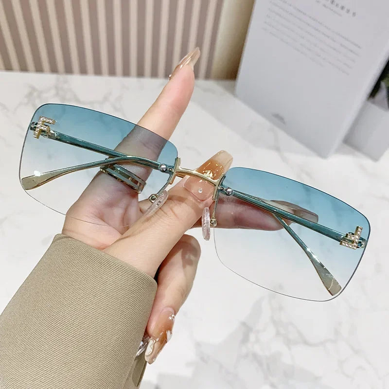 Lunettes de soleil femme QVQV sans monture – CLEVI Paris