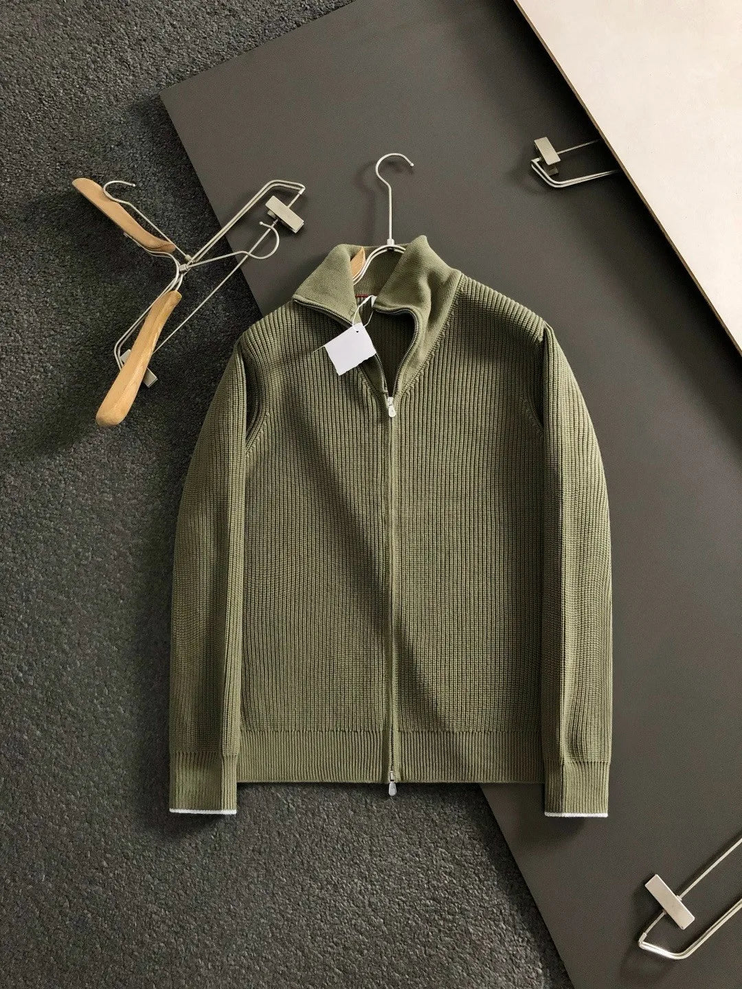 Cardigan homme zippé à col montant – CLEVI Paris