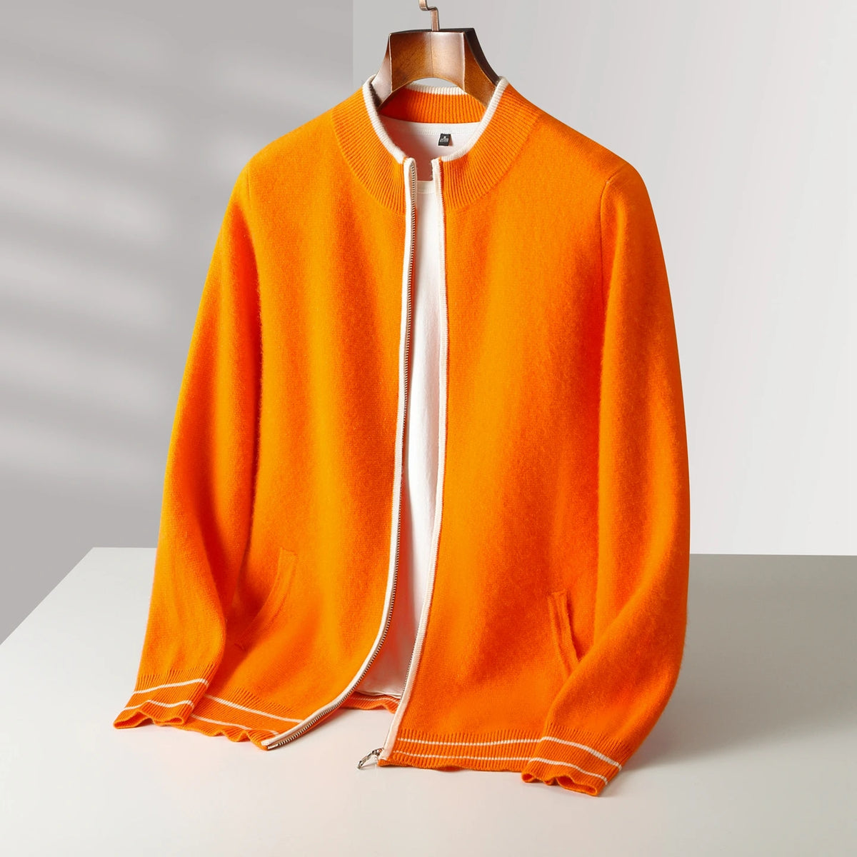 Cardigan homme en laine zippé – CLEVI Paris