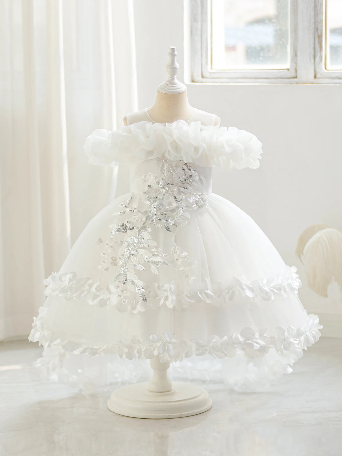 Robe cérémonie fille à fleurs en relief – CLEVI Paris