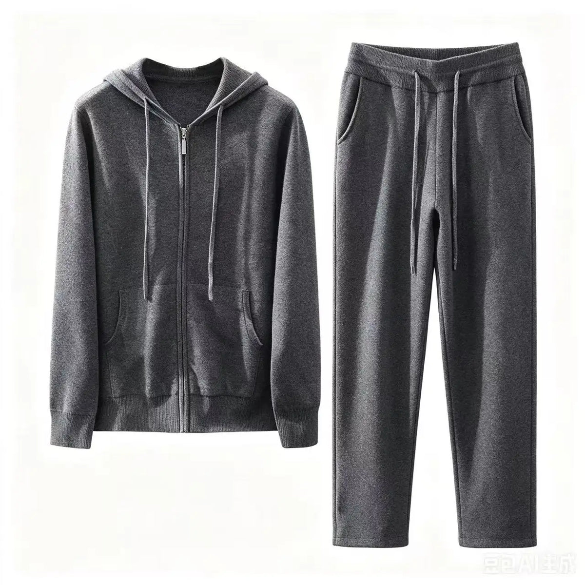 Ensemble homme en cachemire gris à capuche – CLEVI Paris