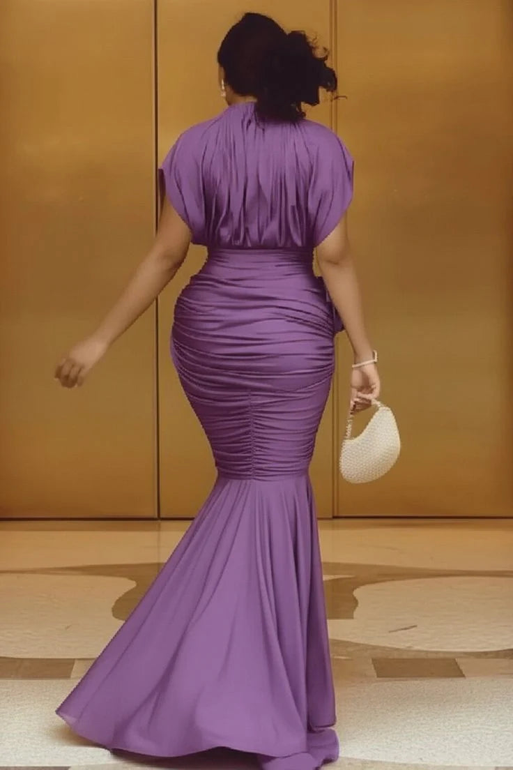 Robe de soirée sirène col V en satin – CLEVI Paris
