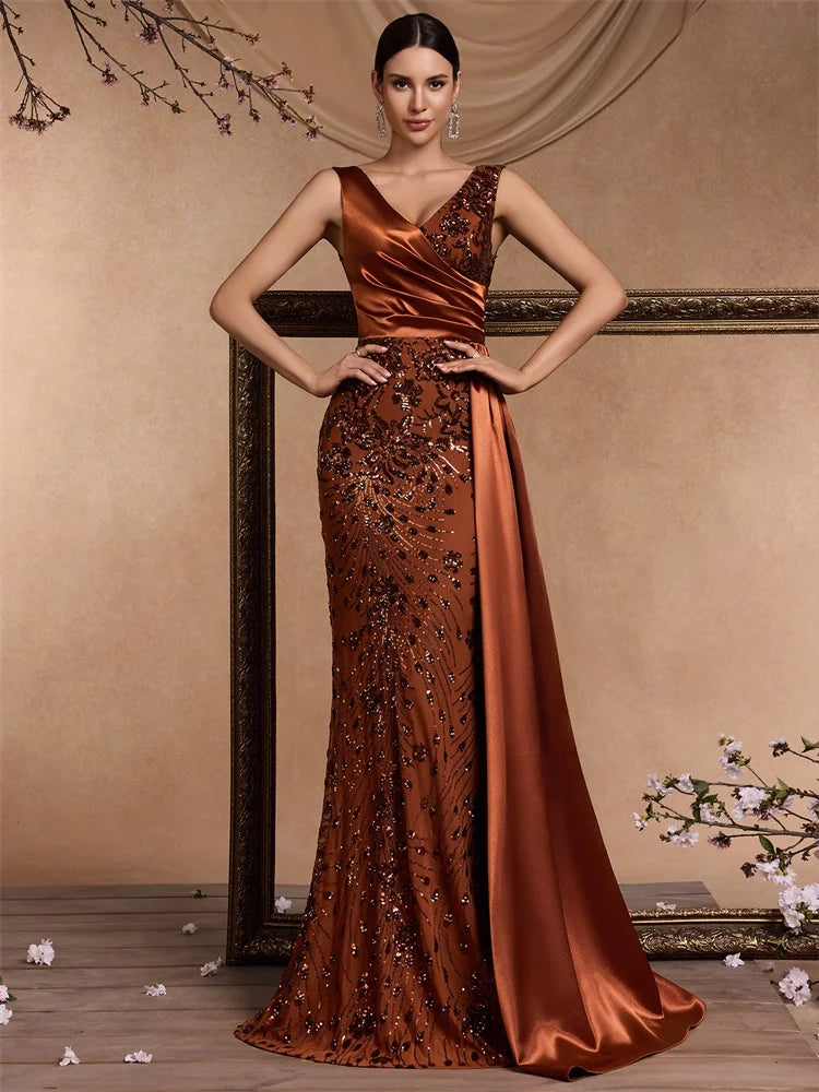 Robe sirène à paillettes avec col V – CLEVI Paris