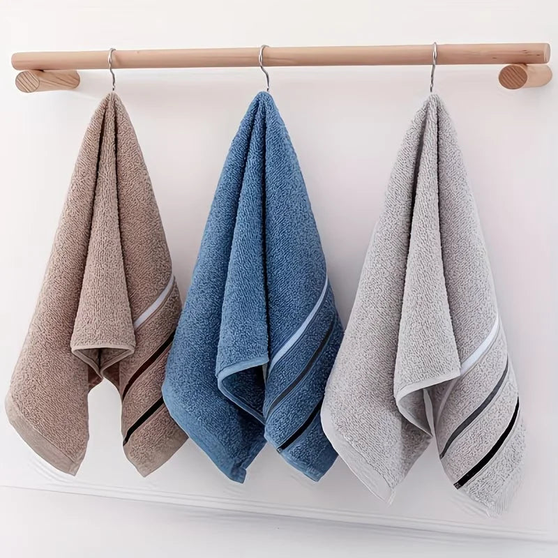 Serviette en coton doux, coloris aléatoire – CLEVI Paris