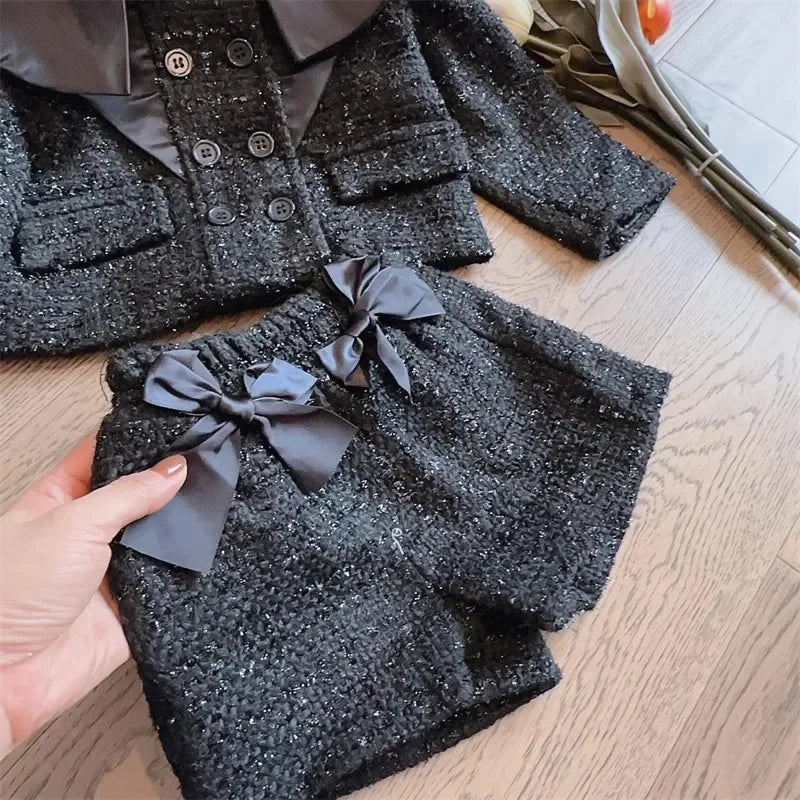 Ensemble fille noir veste et jupe courte – CLEVI Paris