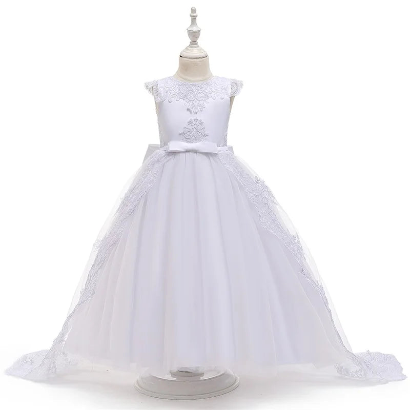 Robe longue fille en blanc en dentelle – CLEVI Paris