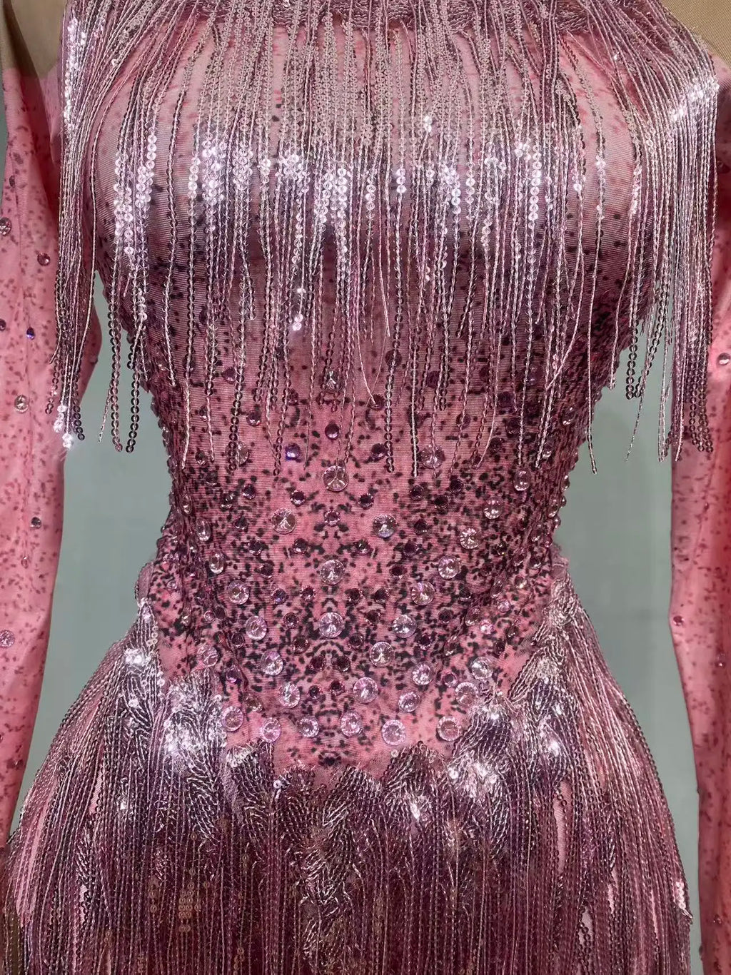 Justaucorps de scène à franges et strass – CLEVI Paris