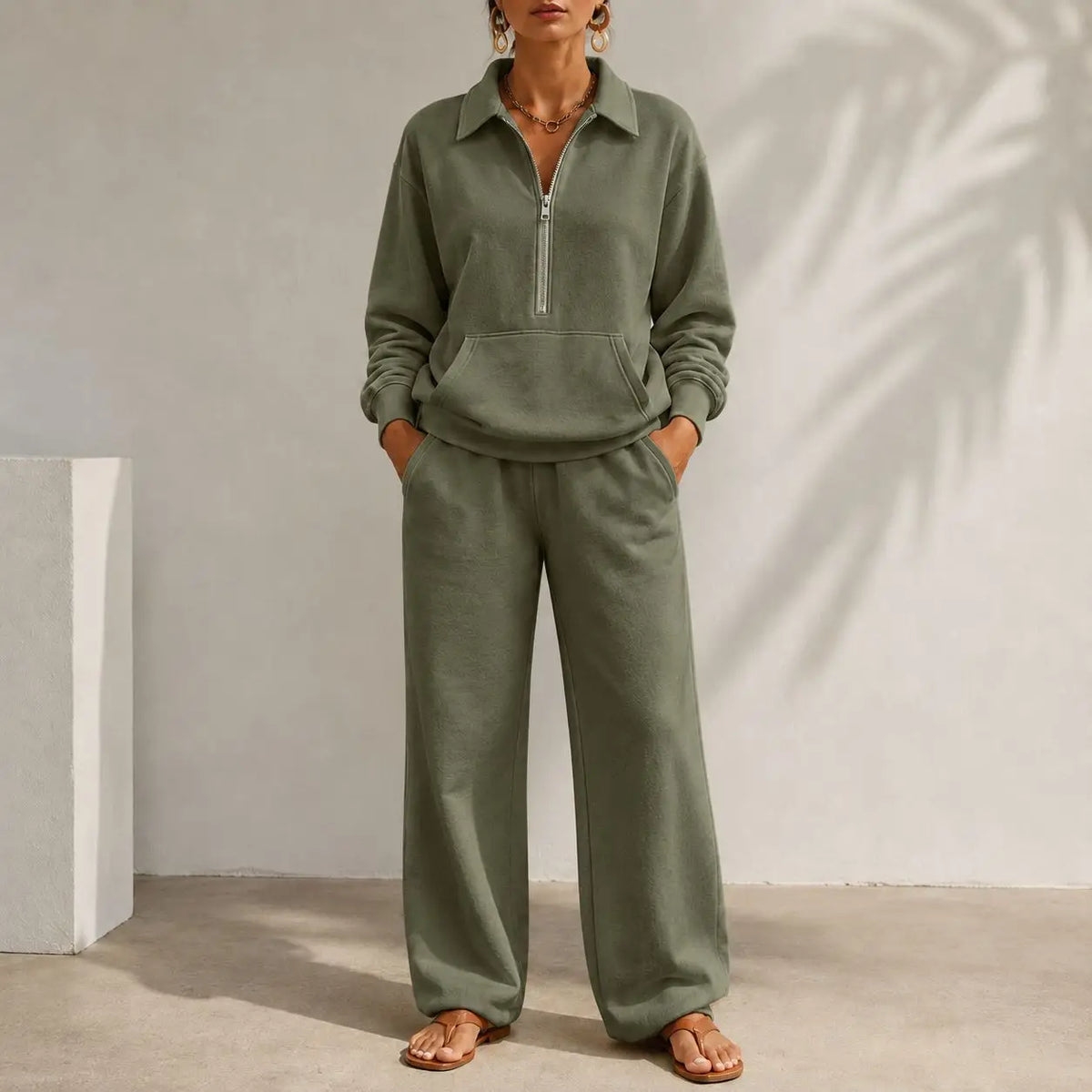 Ensemble femme sweat col zippé et pantalon large – CLEVI Paris