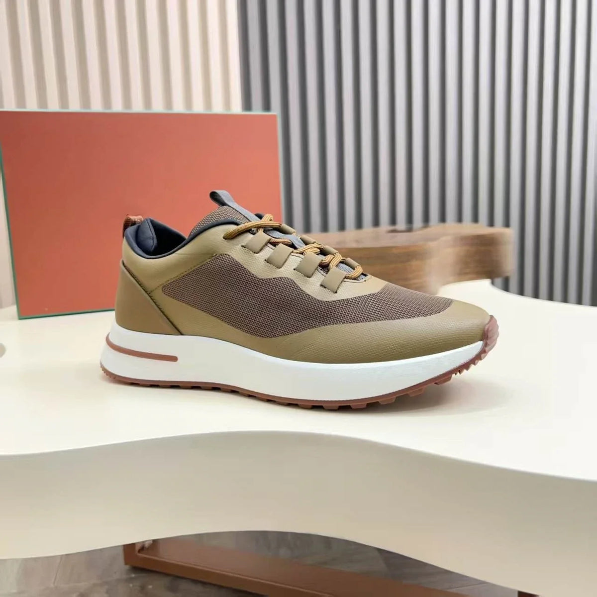 Sneakers Basses Cuir Véritable Légères Homme 10 Coloris EU 38-45 – CLEVI Paris