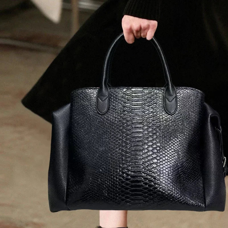 Sac Épaule Femme PU Motif Croco Rétro Grande Capacité Noir – CLEVI Paris