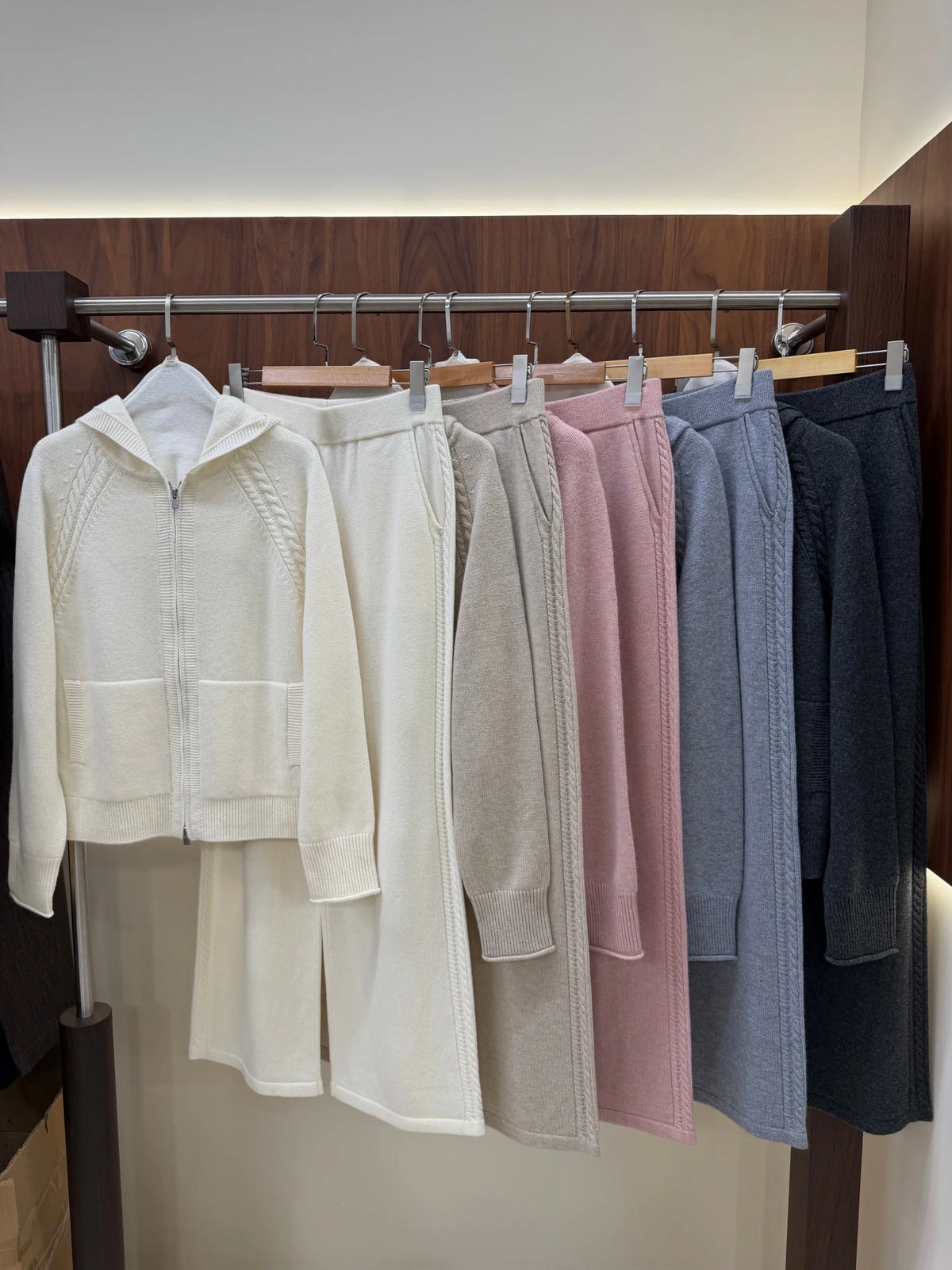 Maille femme laine et cachemire à coordonner – CLEVI Paris