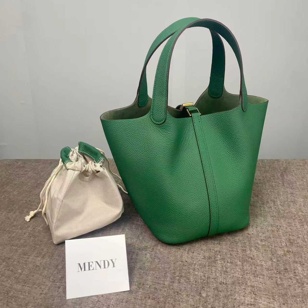 Sac Seau Cuir Togo Véritable Femme 2 Tailles Quincaillerie Or/Argent – CLEVI Paris