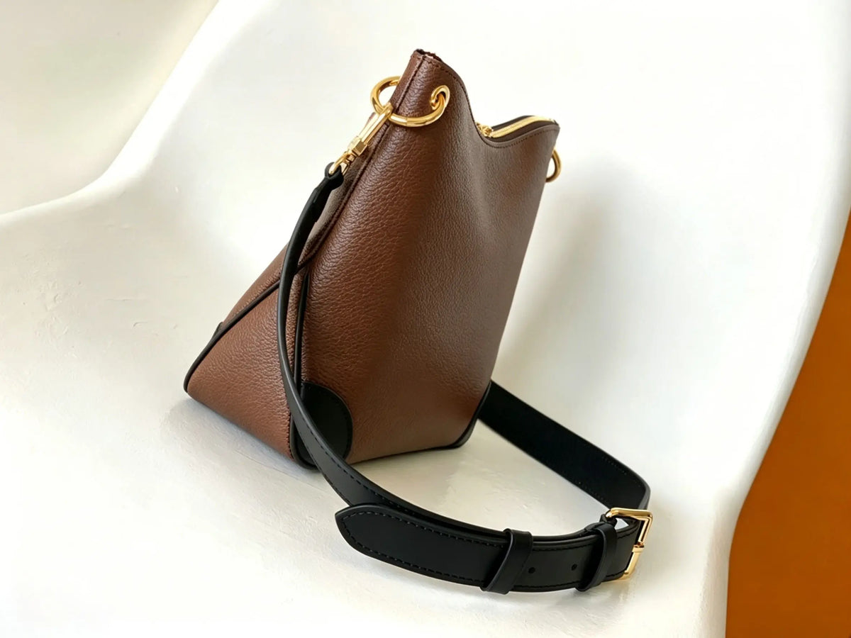Sac à main en cuir véritable à bandoulière – CLEVI Paris