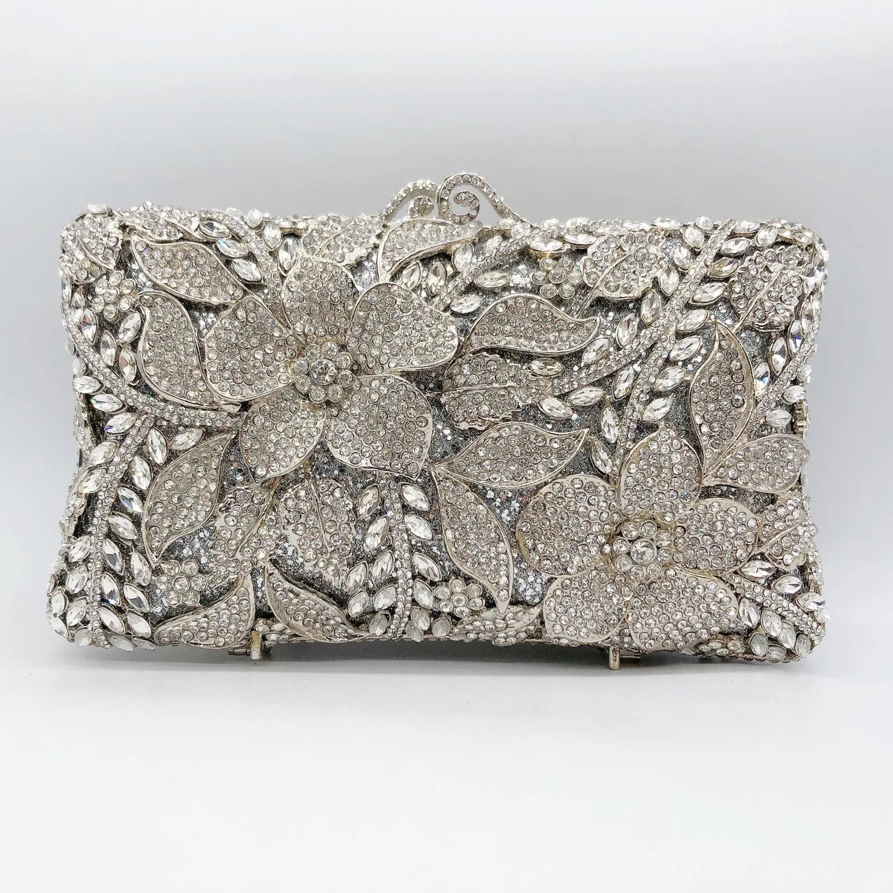 Pochette Soirée Femme XIYUAN Métal Minaudière Chaîne 18×6×12cm 4 Coloris – CLEVI Paris
