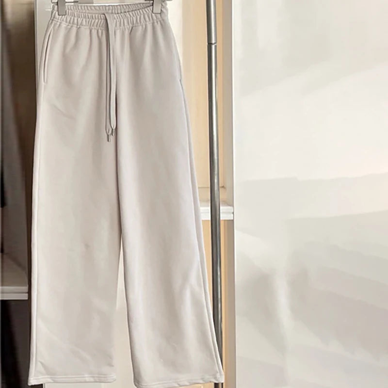 Tenue femme haut ou pantalon, seul ou en duo – CLEVI Paris