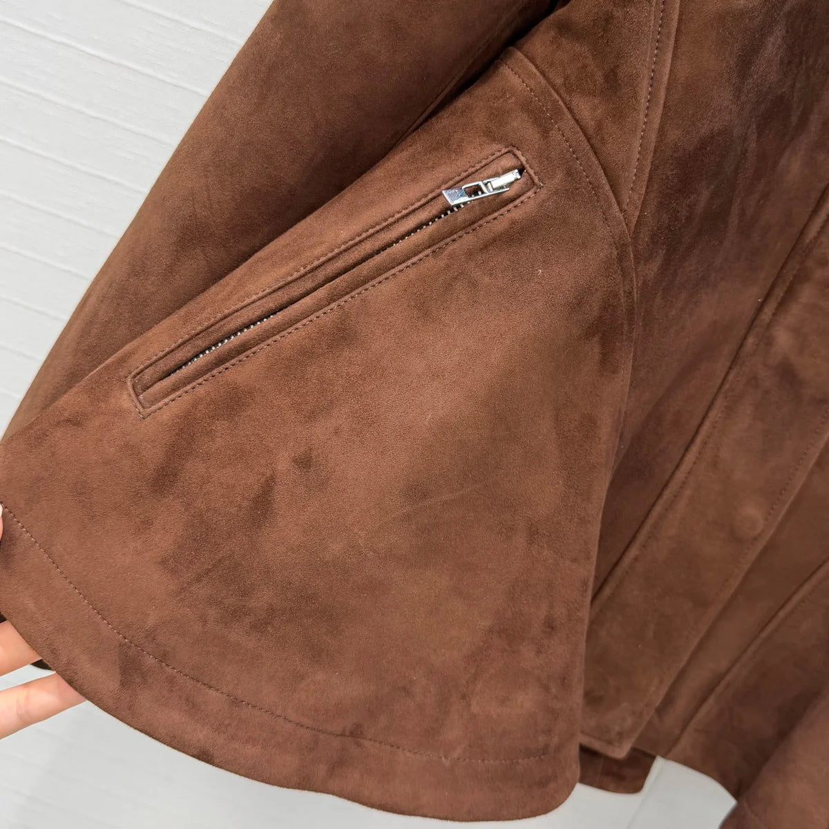 Veste péplum femme en cuir à col montant – CLEVI Paris