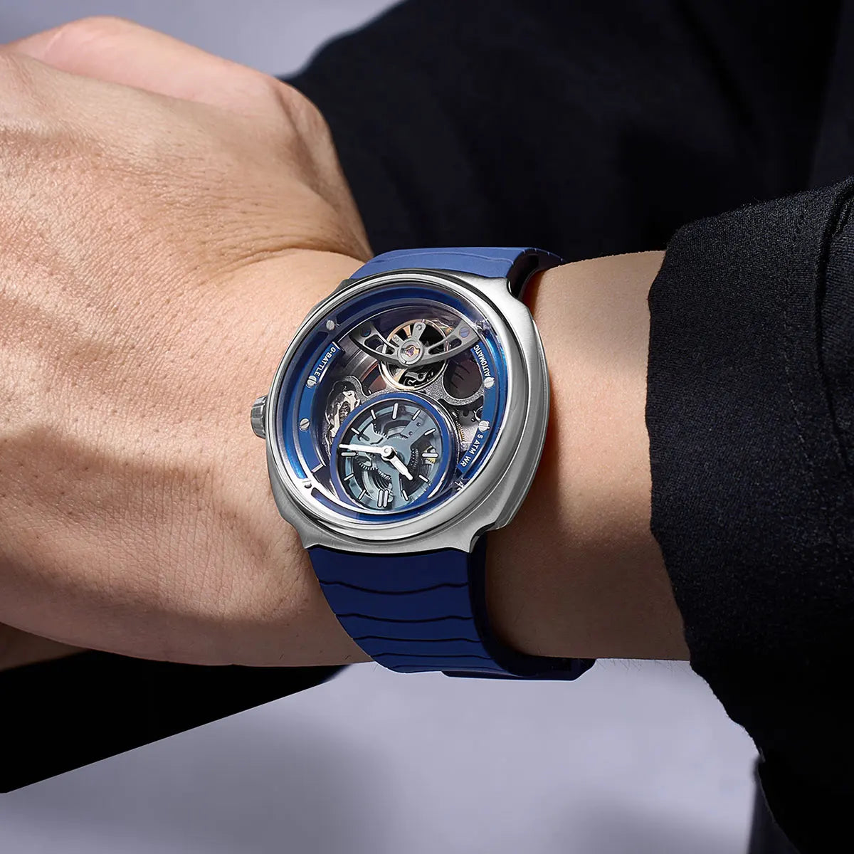Montre mécanique squelette MEGIR 2259 – CLEVI Paris