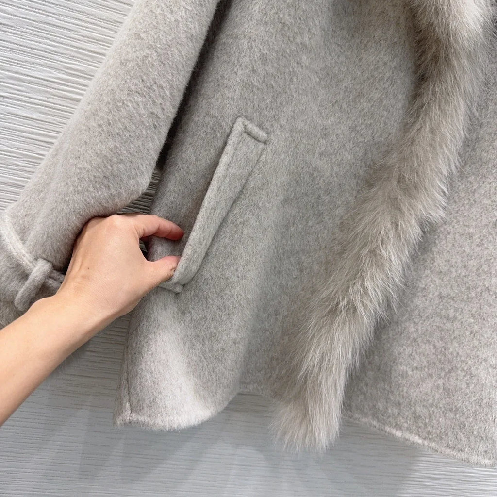 Manteau femme laine et cachemire à col renard – CLEVI Paris