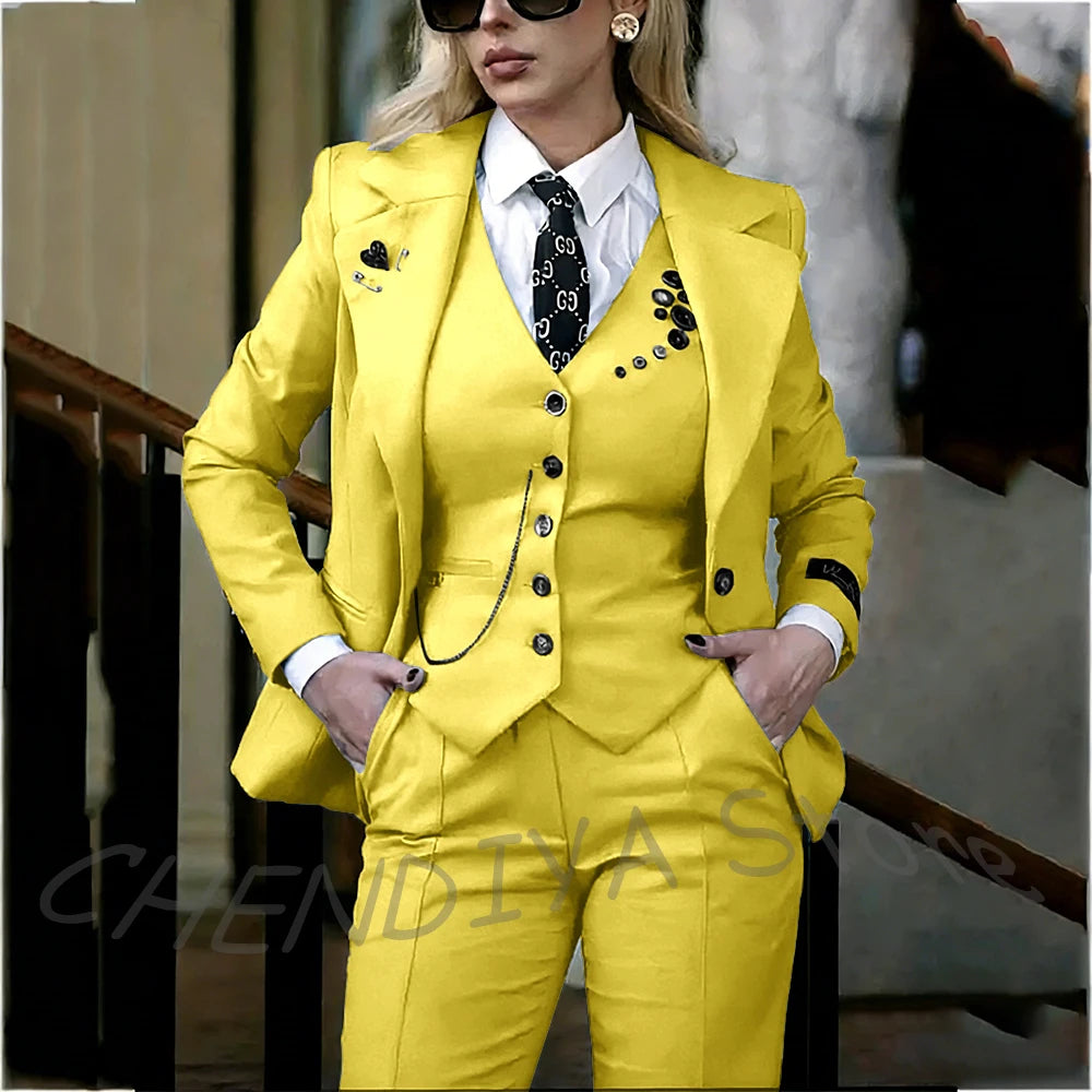Tailleur pantalon femme à col châle – CLEVI Paris