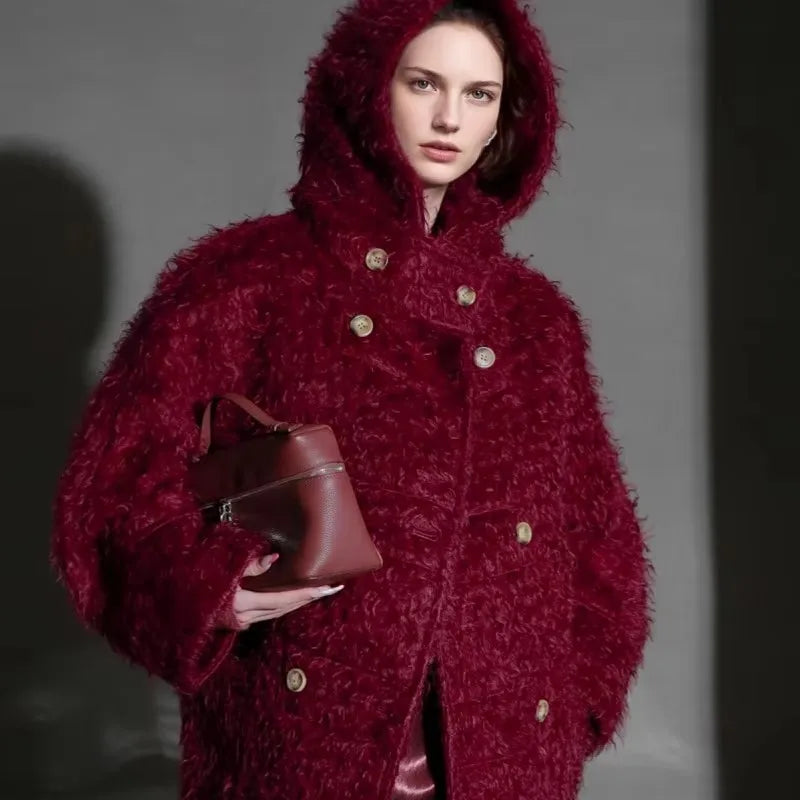 Manteau femme texturé à capuche et boutonnage – CLEVI Paris
