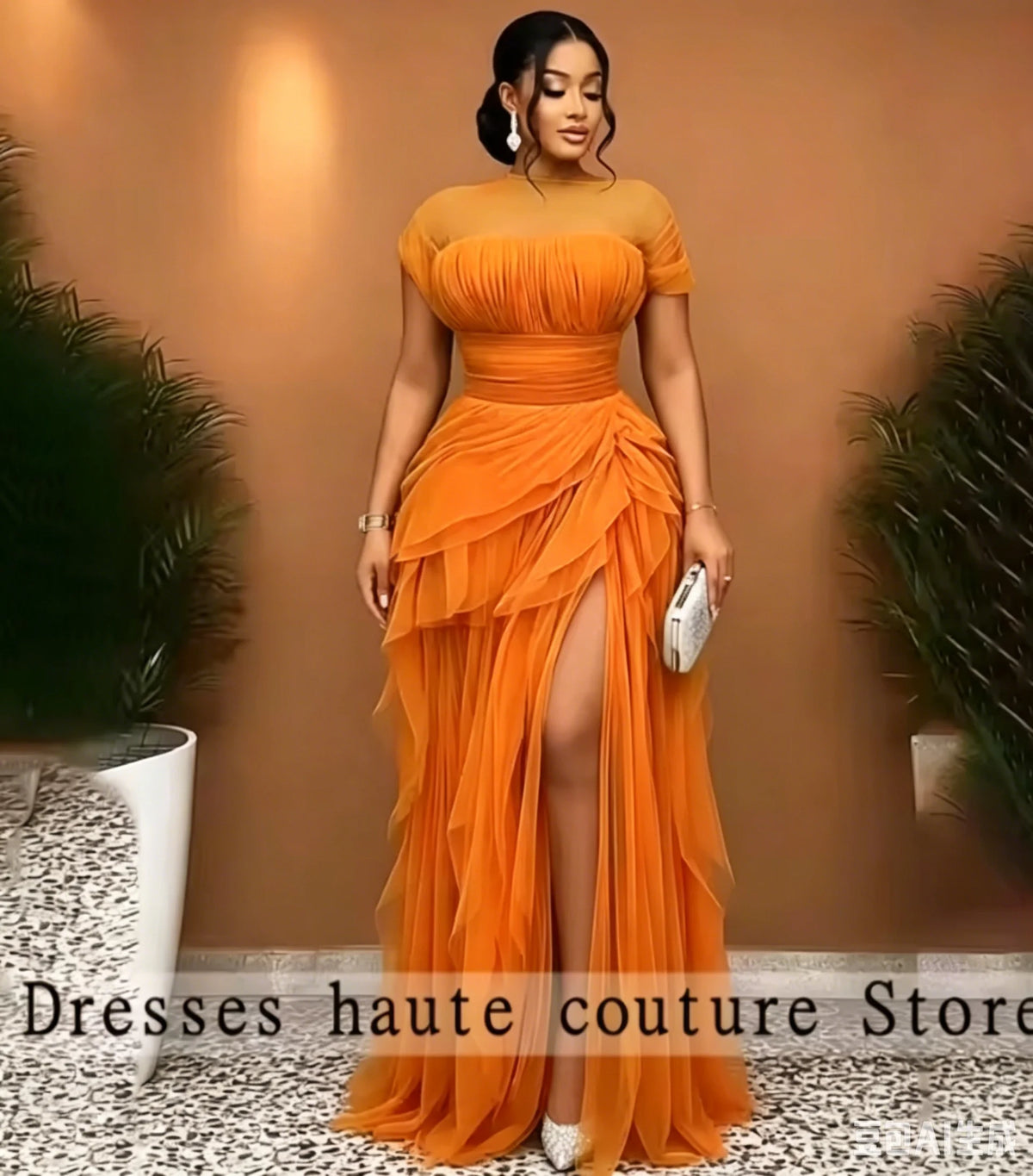 Robe de soirée longue étagée en dentelle – CLEVI Paris