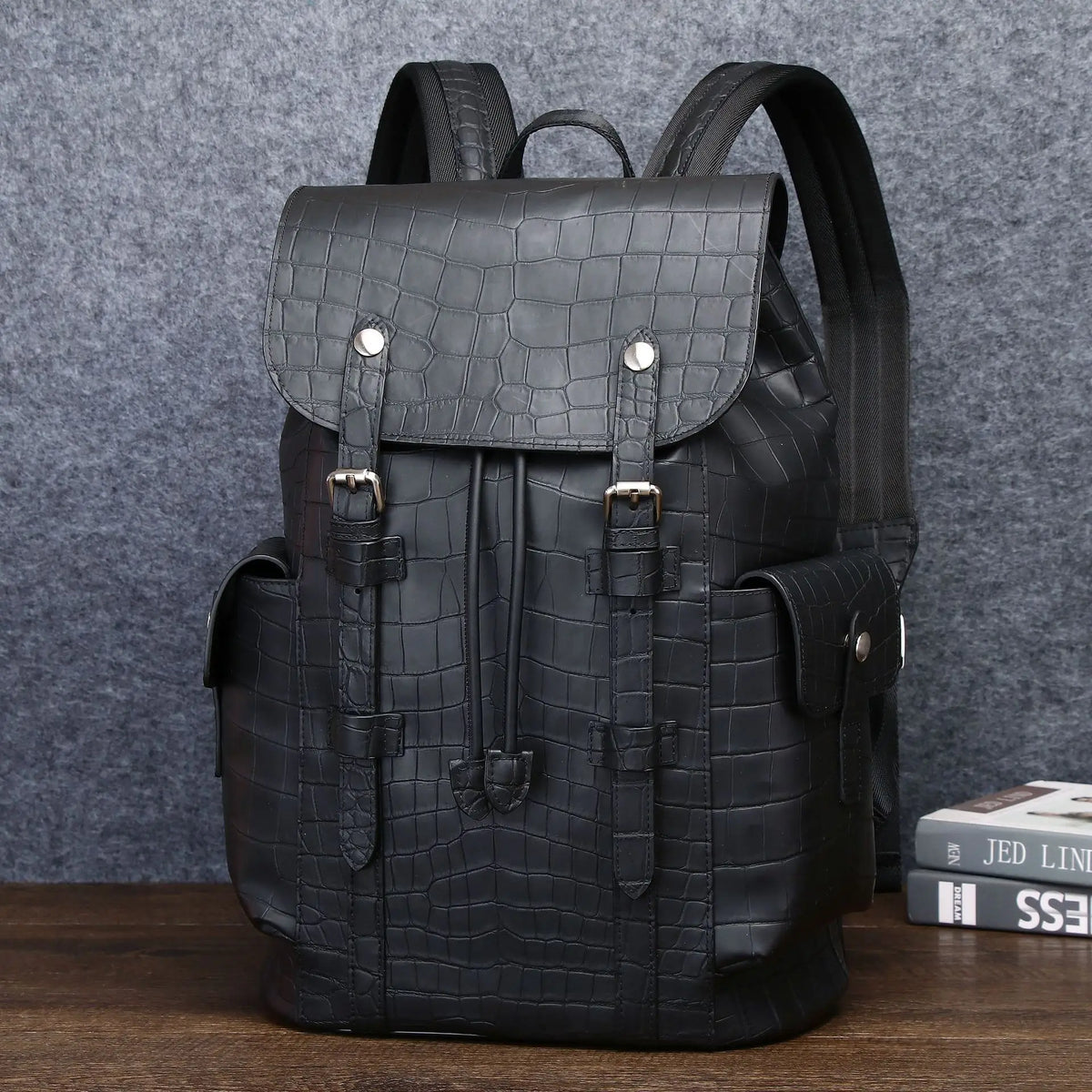 Sac à Dos Cuir Vachette Motif Crocodile Homme Laptop – CLEVI Paris